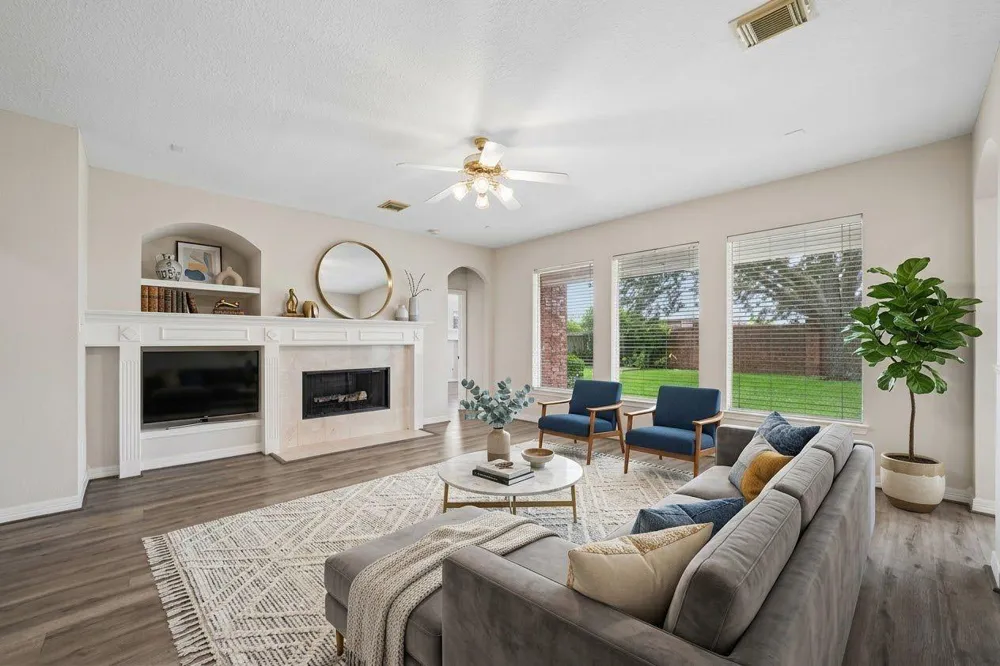 5807 Bayberry Way Sugar Land, TX 77479