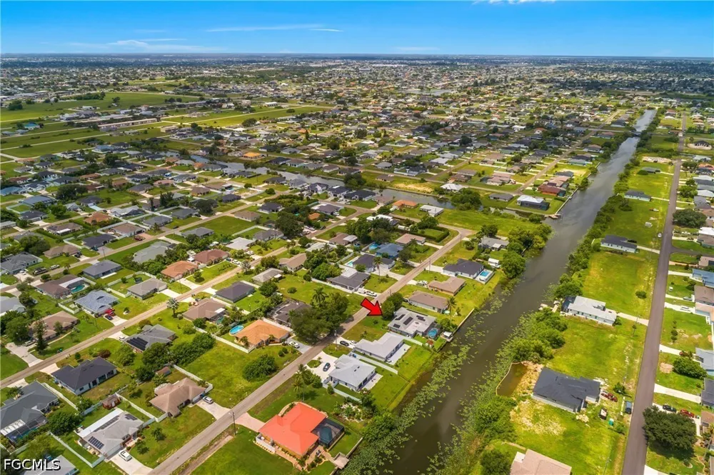 NE 11th Terrace Cape Coral, FL 33909