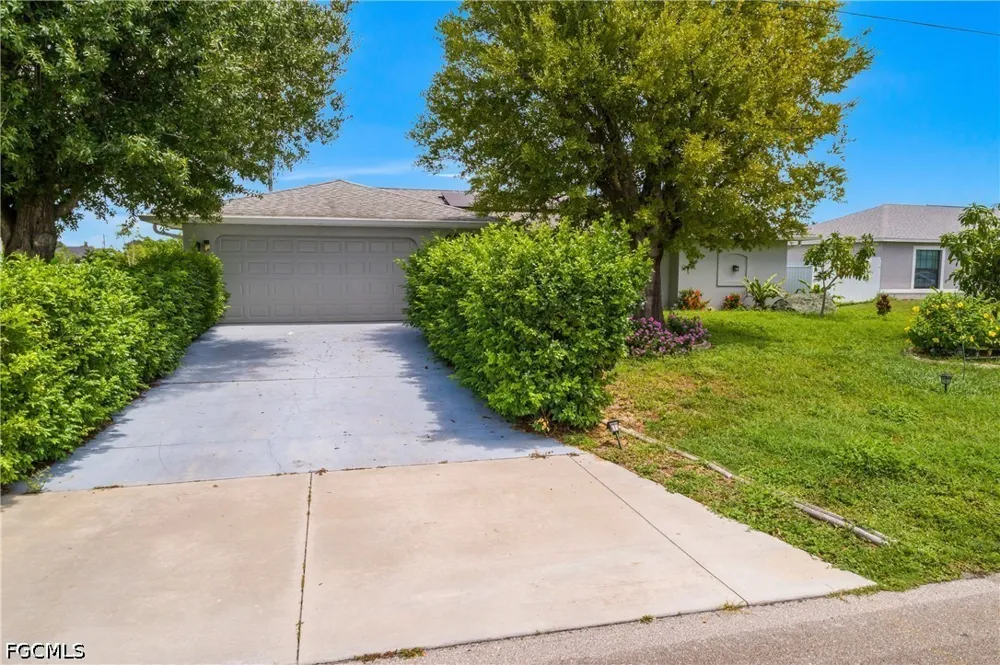 NE 11th Terrace Cape Coral, FL 33909