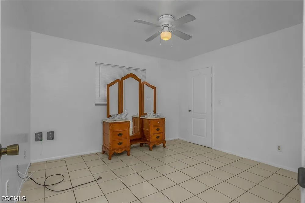 NE 11th Terrace Cape Coral, FL 33909