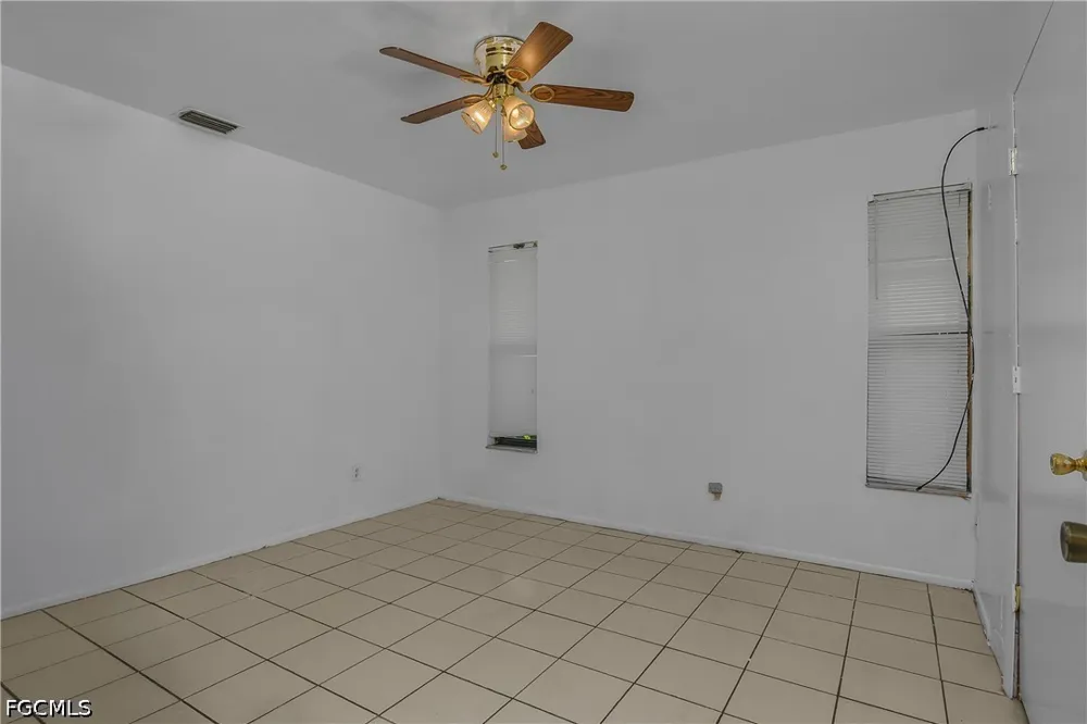 NE 11th Terrace Cape Coral, FL 33909