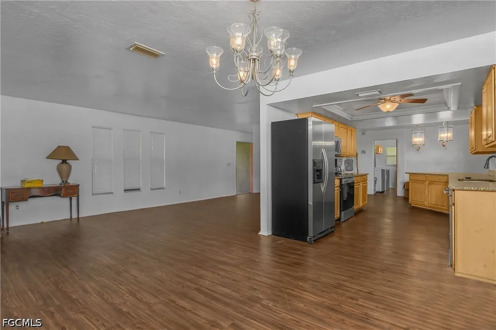 NE 11th Terrace Cape Coral, FL 33909