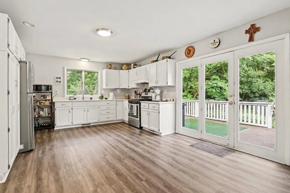 1114 Bell Avenue New Buffalo, MI 49117