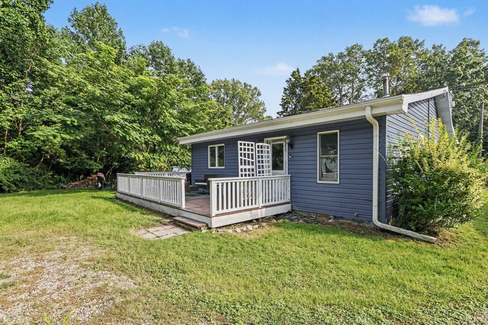 1114 Bell Avenue New Buffalo, MI 49117