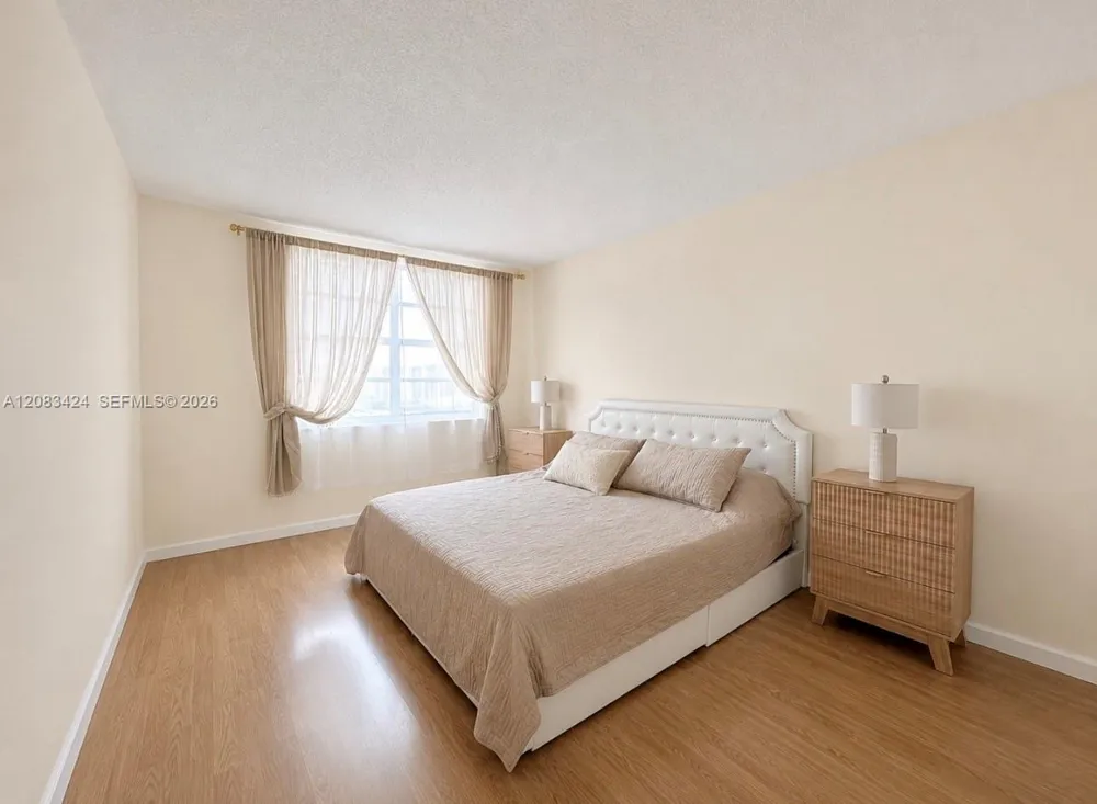 1985 S Ocean Dr #22A Hallandale Beach, FL 33009