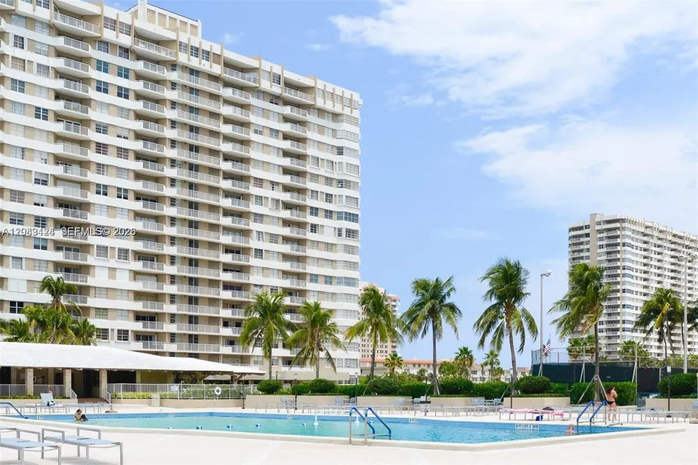 1985 S Ocean Dr #22A Hallandale Beach, FL 33009