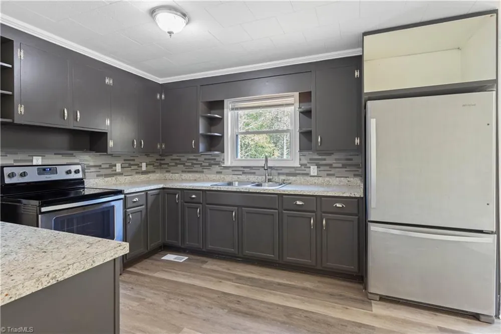 3760 Meadowbrook Drive Trinity, NC 27370