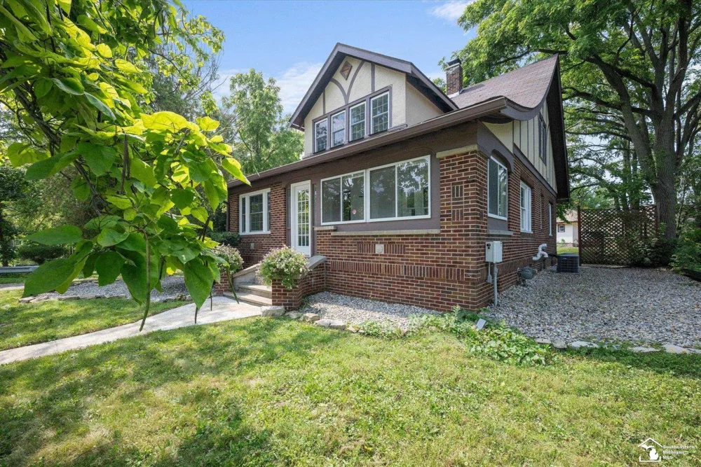 8293 Memorial Highway Unknown, MI 48144