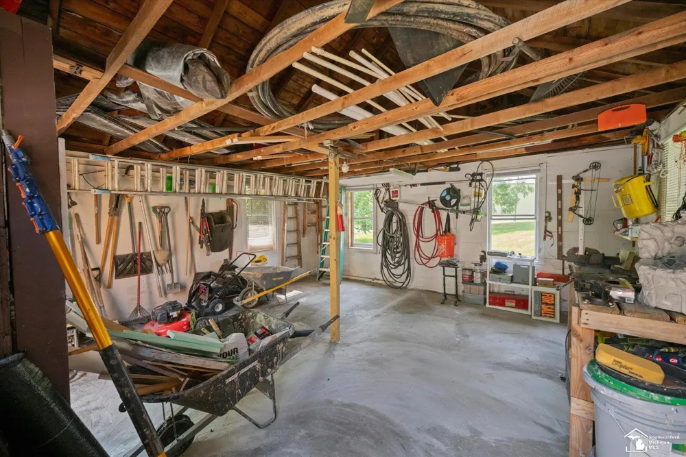 8293 Memorial Highway Unknown, MI 48144