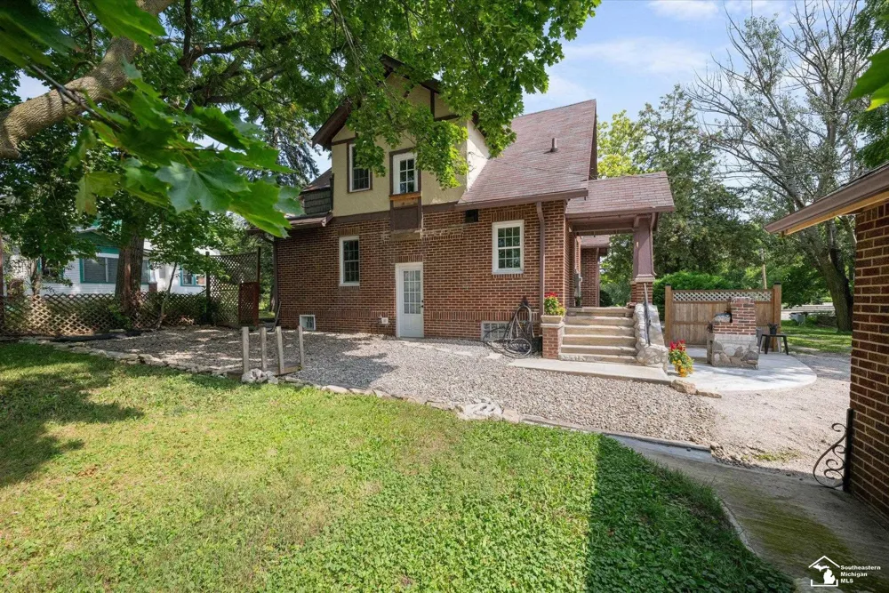 8293 Memorial Highway Unknown, MI 48144