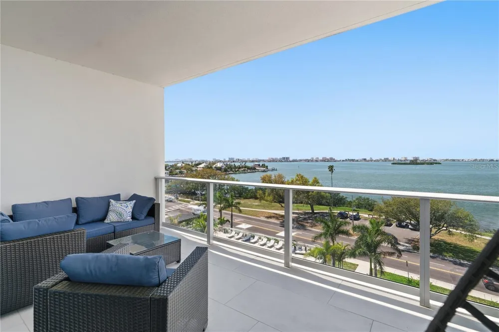1020 SUNSET POINT ROAD #505 Clearwater, FL 33755