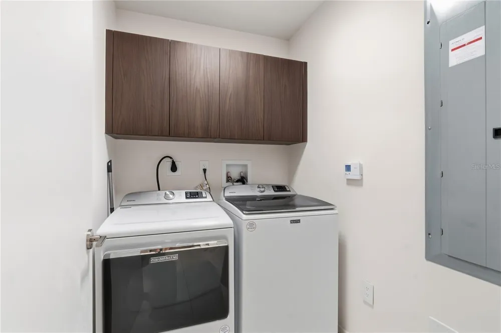 1020 SUNSET POINT ROAD #505 Clearwater, FL 33755