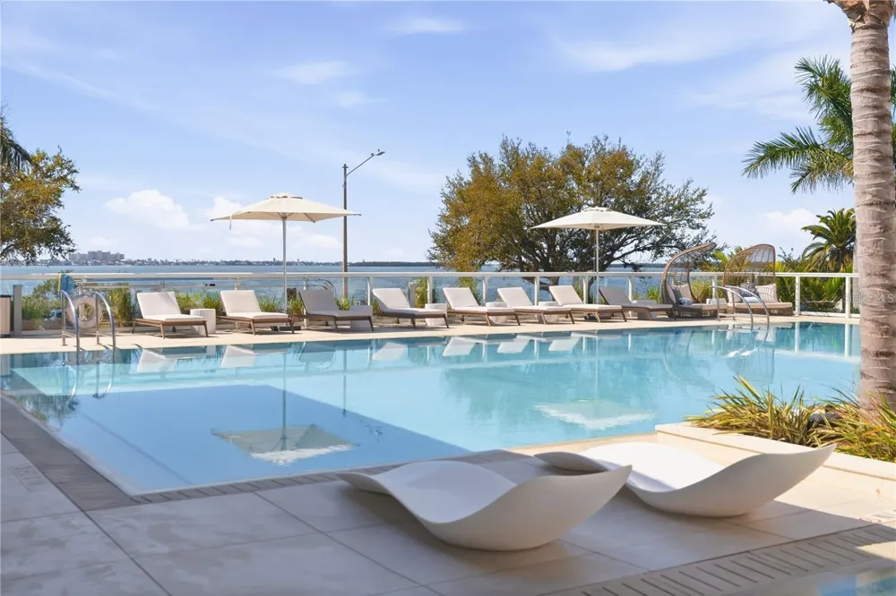 1020 SUNSET POINT ROAD #505 Clearwater, FL 33755