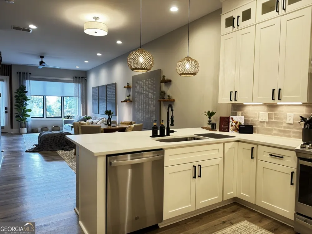 422 Forrest AVE Gainesville, GA 30501