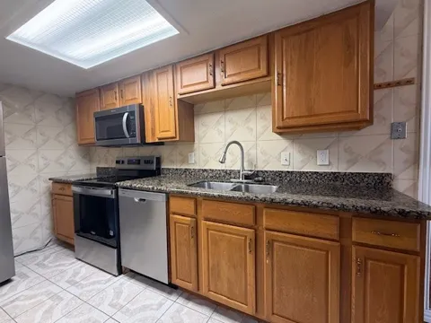 12802 Midway Road #2016