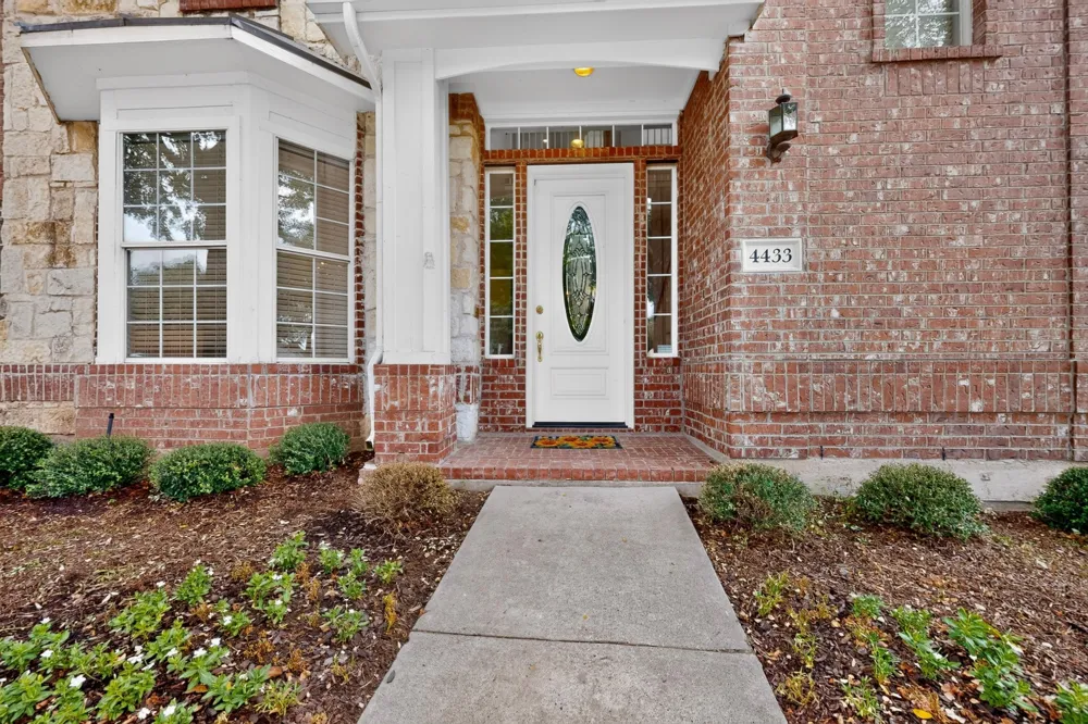 4433 Courtney Lane Richardson, TX 75082