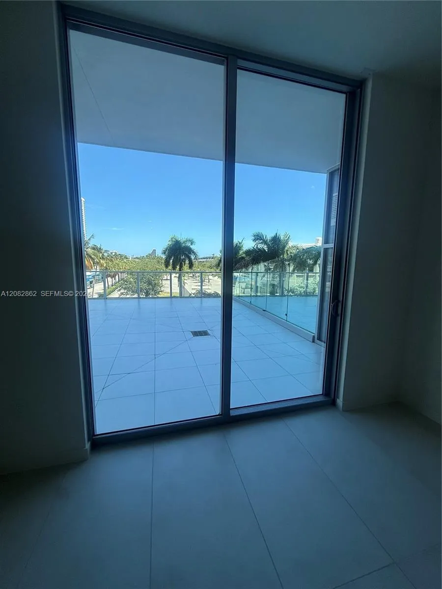 1400 Biscayne Blvd #209 Miami, FL 33132
