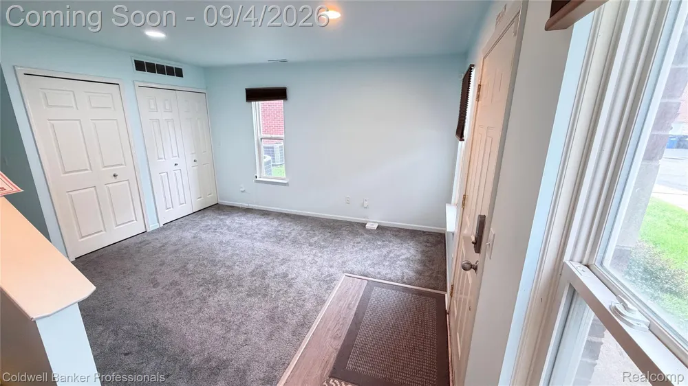 283 E Palmer Street Detroit City, MI 48202