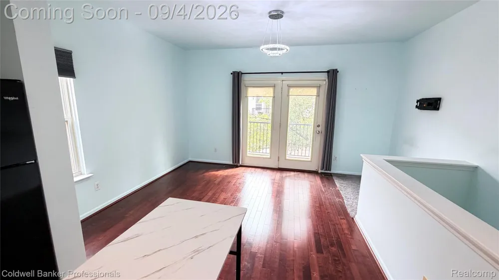 283 E Palmer Street Detroit City, MI 48202