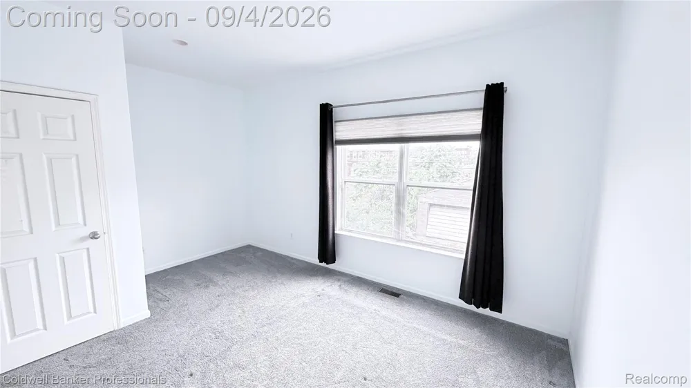 283 E Palmer Street Detroit City, MI 48202