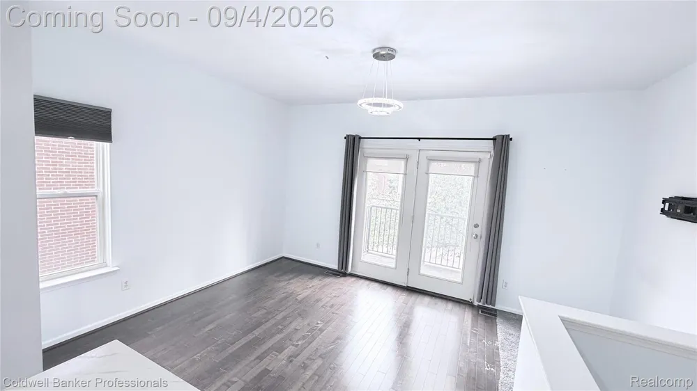 283 E Palmer Street Detroit City, MI 48202