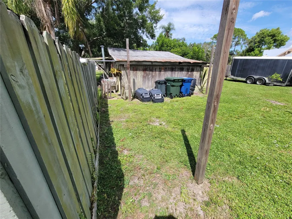 900 BOKHARA PLACE Sarasota, FL 34232