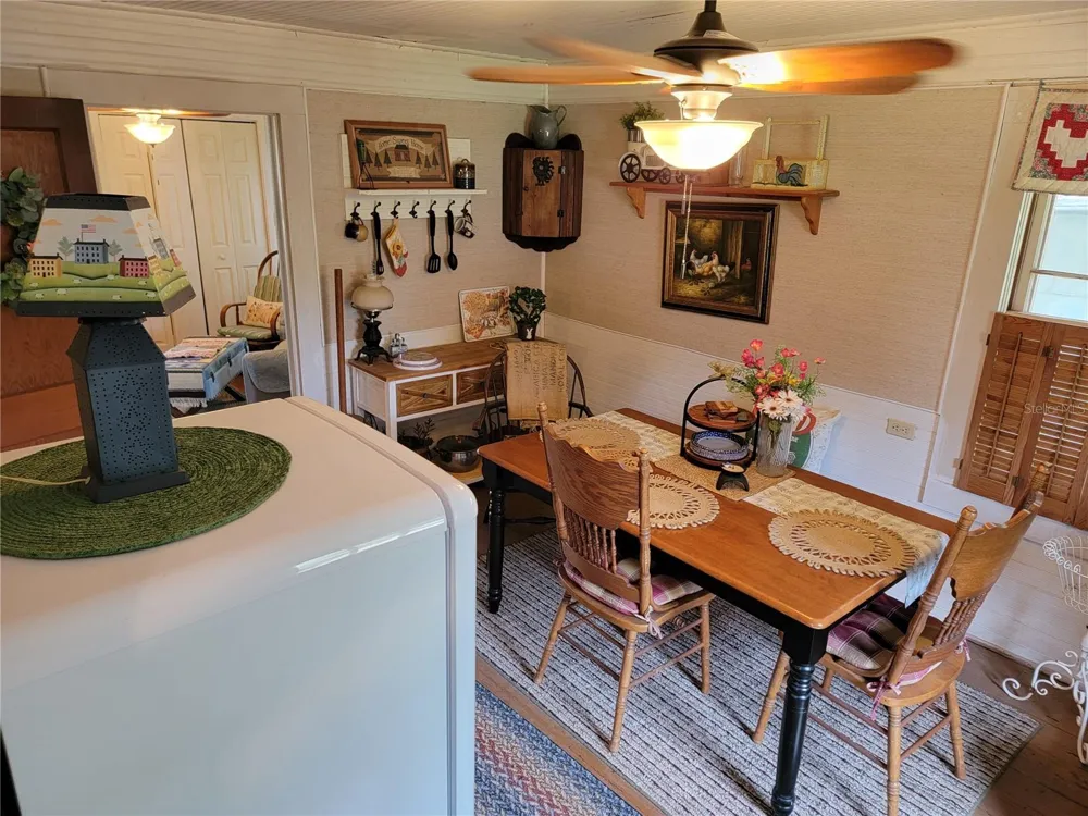 900 BOKHARA PLACE Sarasota, FL 34232