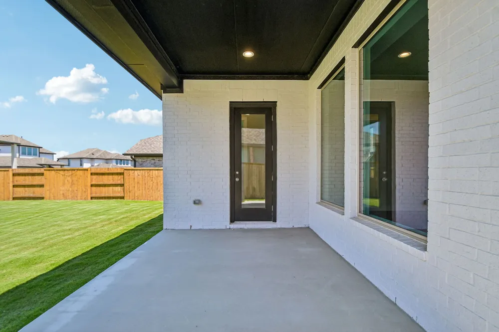 121 Prickly Poppy Loop Kyle, TX 78640