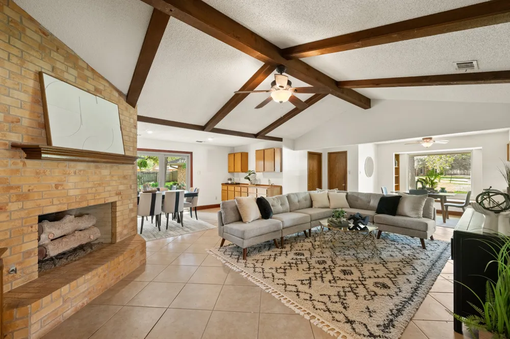 5103 Wagon Hitch Cove Austin, TX 78749