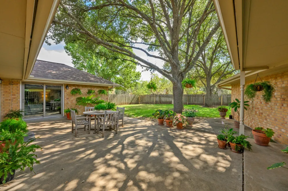 5103 Wagon Hitch Cove Austin, TX 78749