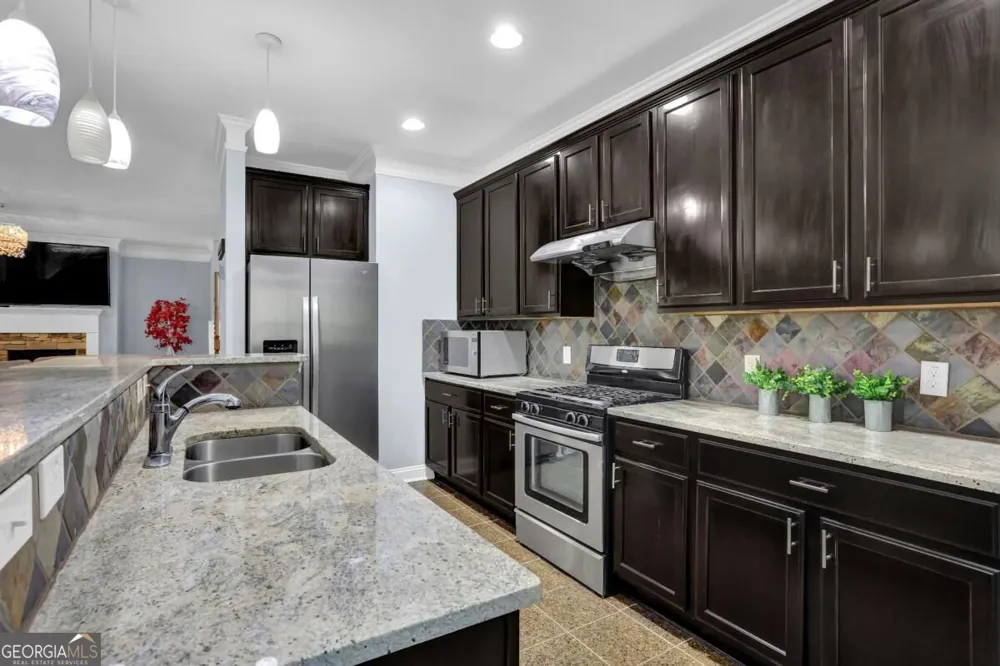 11214 Gates TER Johns Creek, GA 30097