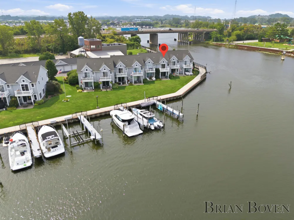 965 W Savidge Street Spring Lake Village, MI 49456