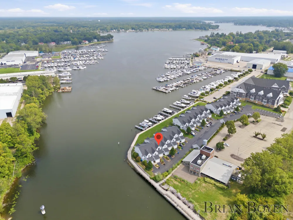 965 W Savidge Street Spring Lake Village, MI 49456