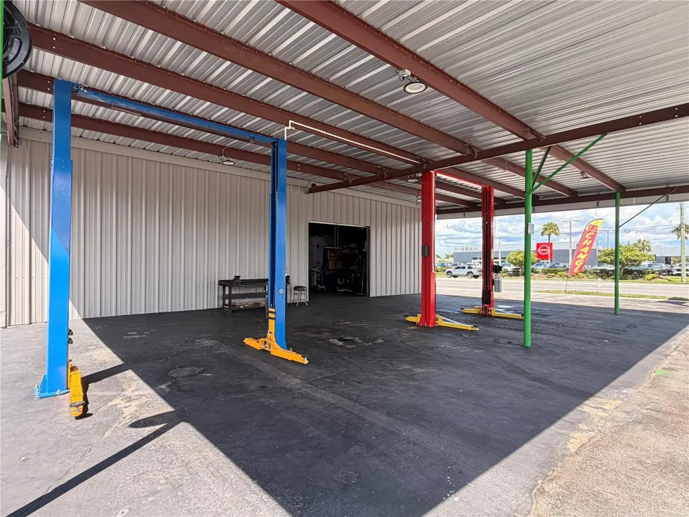 5100 34TH STREET St Petersburg, FL 33714
