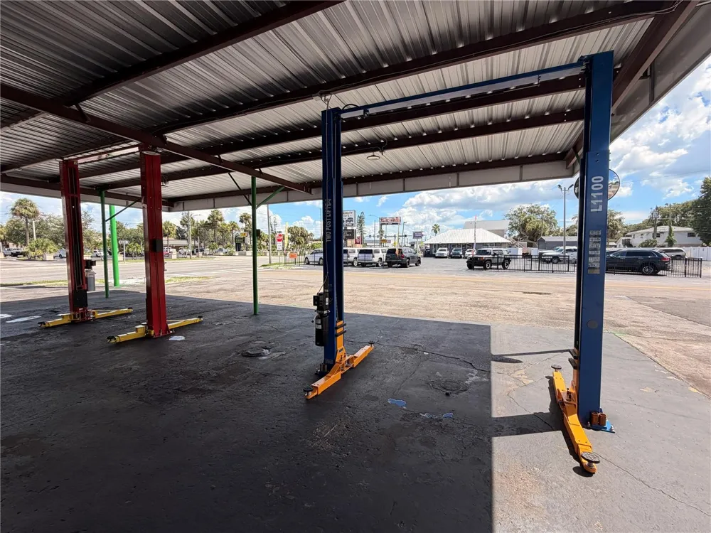 5100 34TH STREET St Petersburg, FL 33714