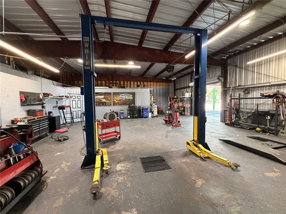 5100 34TH STREET St Petersburg, FL 33714