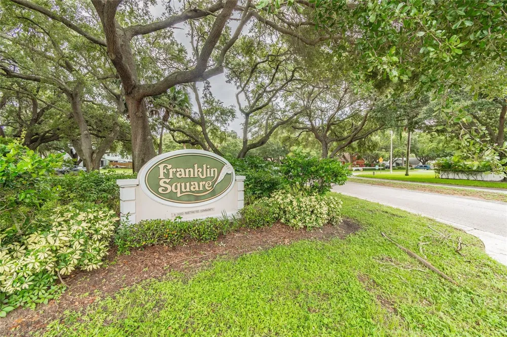 1465 CAIRN COURT Palm Harbor, FL 34683