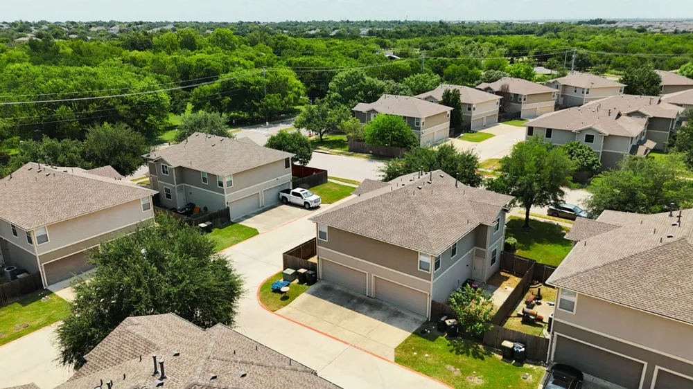 809 Sebastian Bend #B Pflugerville, TX 78660