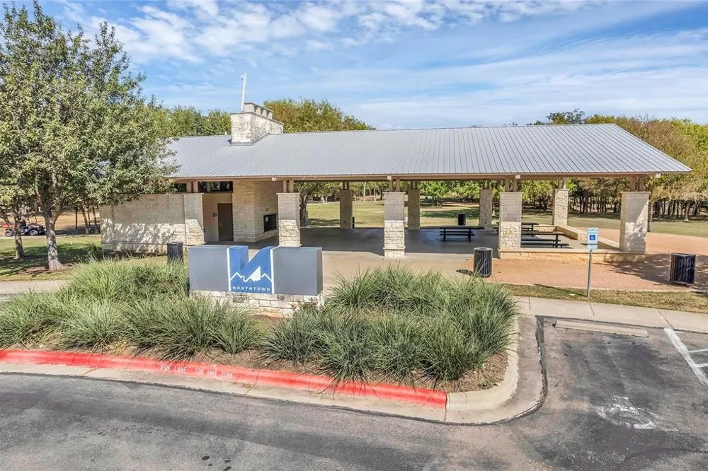 809 Sebastian Bend #B Pflugerville, TX 78660