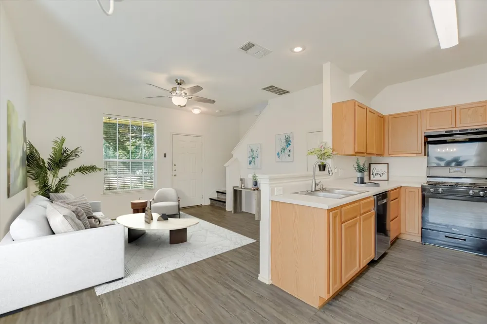 809 Sebastian Bend #B Pflugerville, TX 78660