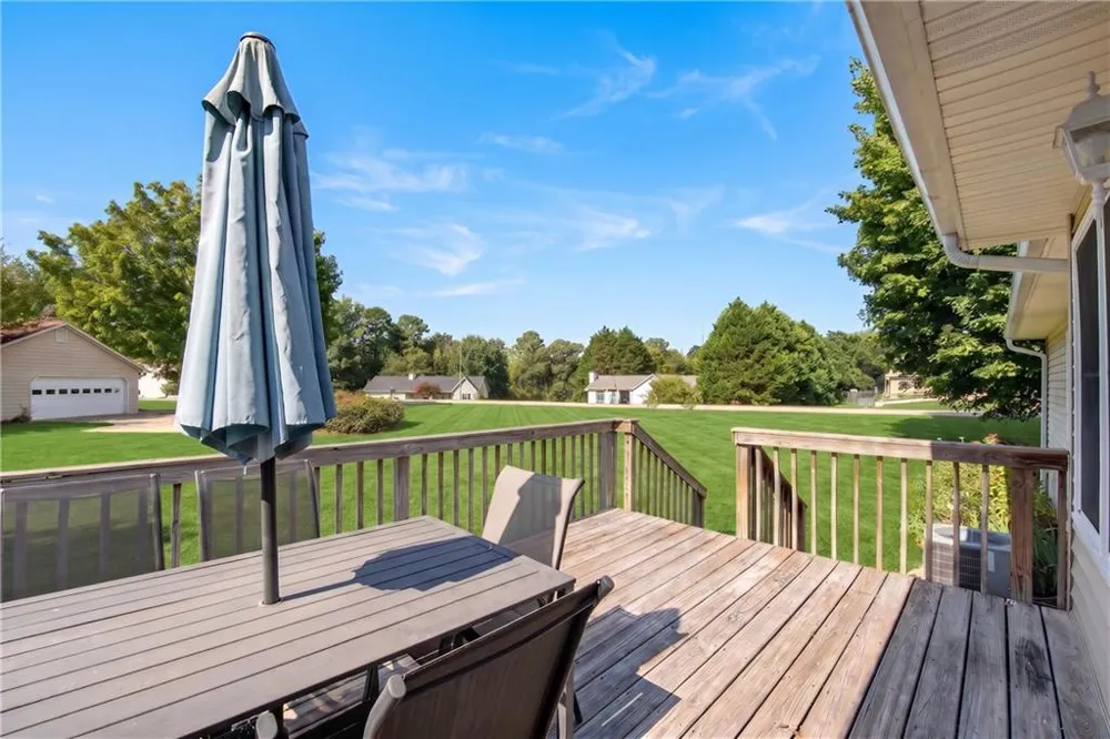 4646 Countryside Drive Flowery Branch, GA 30542