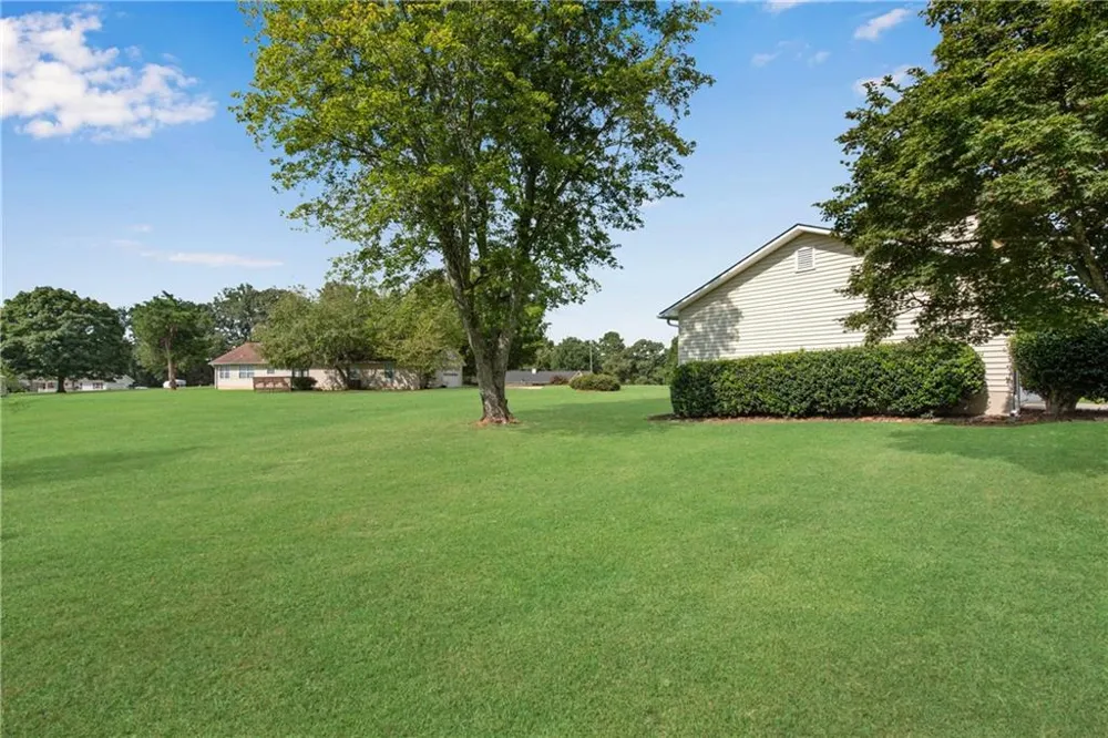 4646 Countryside Drive Flowery Branch, GA 30542