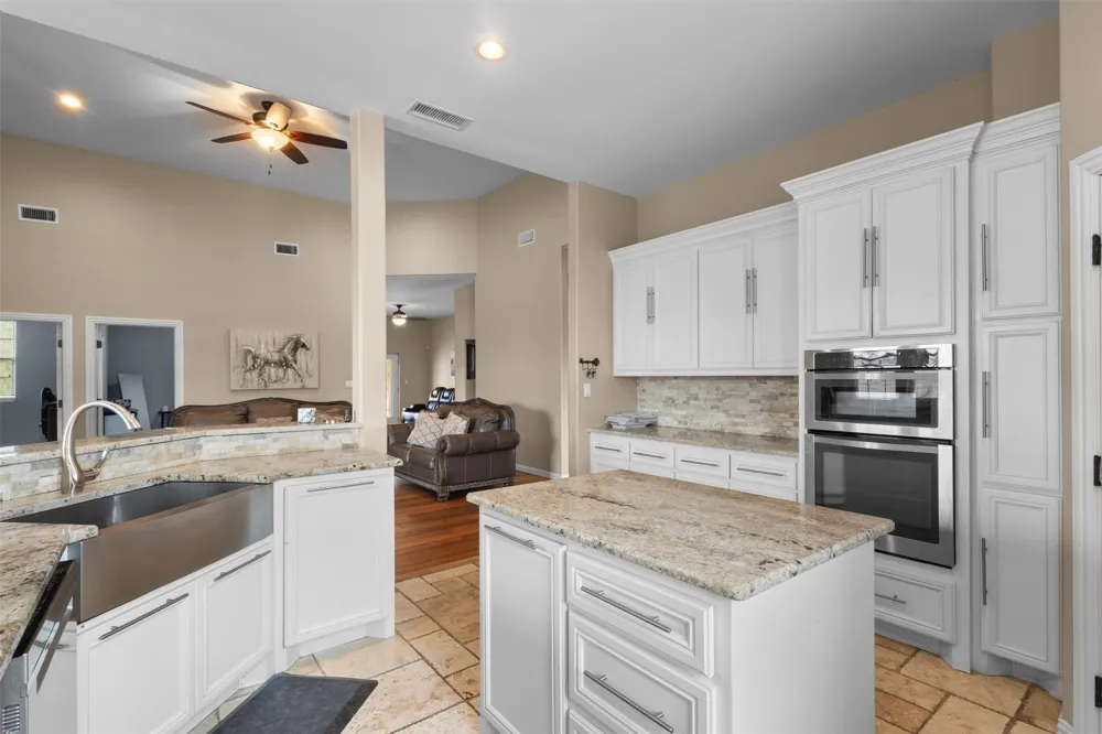 7719 County Road 272 Terrell, TX 75160