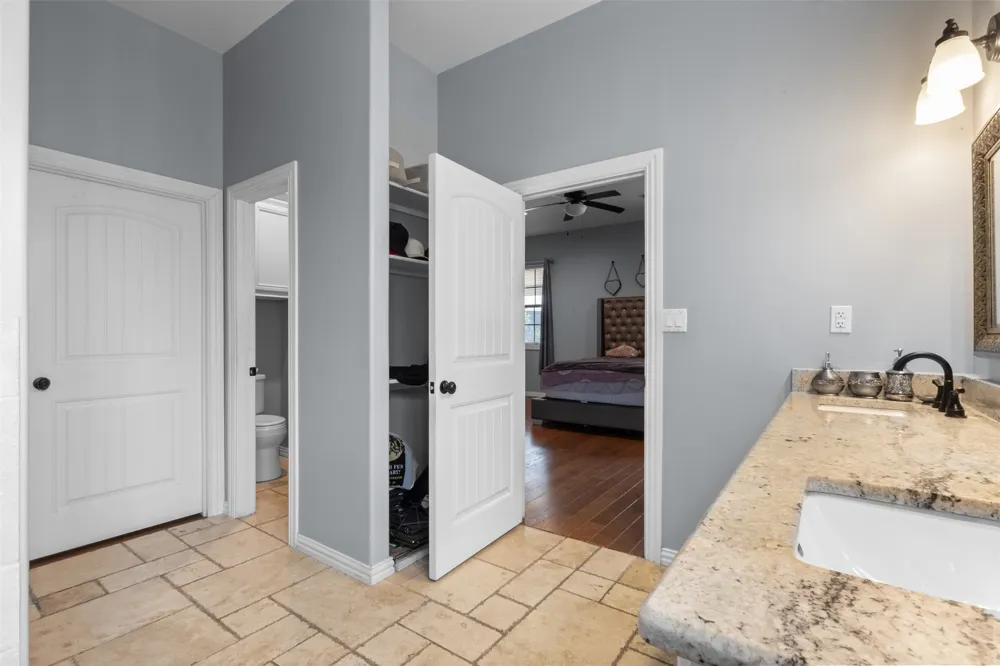 7719 County Road 272 Terrell, TX 75160
