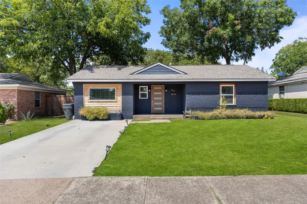 2431 Gross Road Dallas, TX 75228