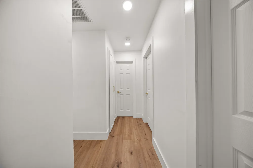 2431 Gross Road Dallas, TX 75228