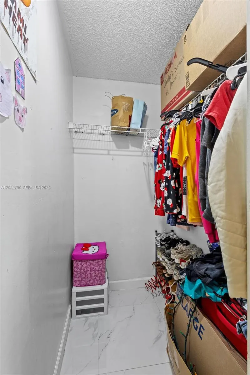 15724 SW 304th Ter Homestead, FL 33033