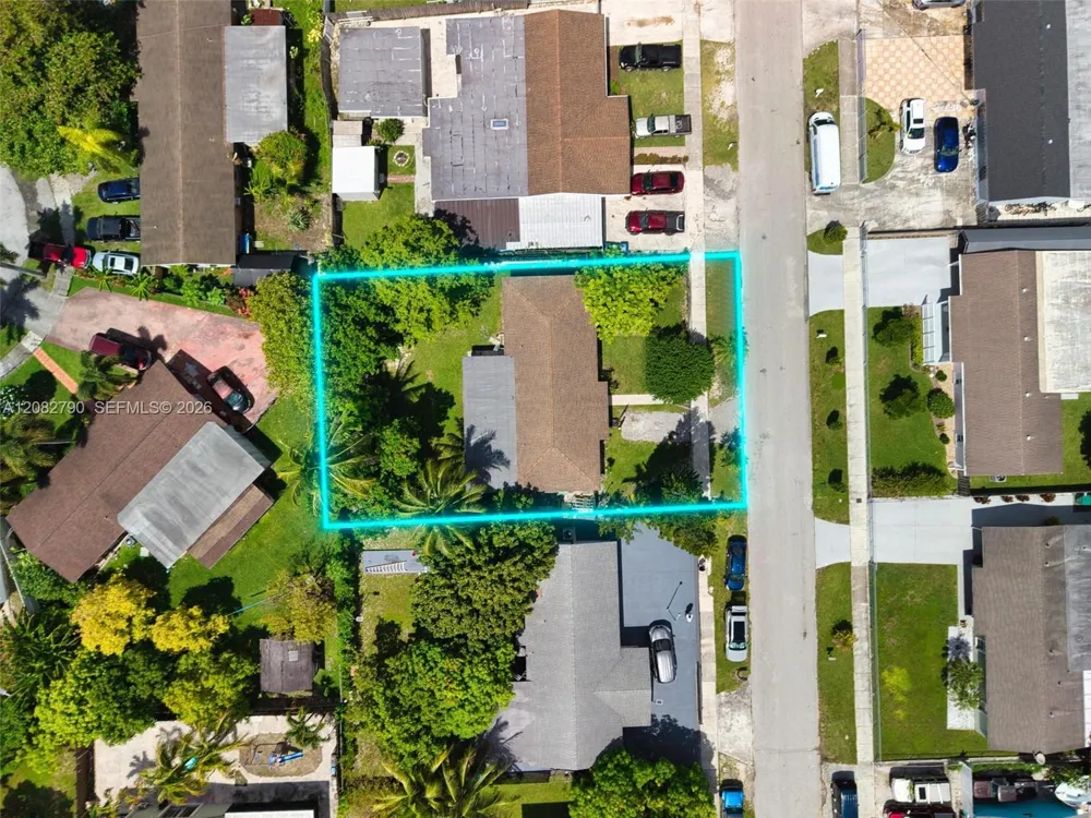 15724 SW 304th Ter Homestead, FL 33033