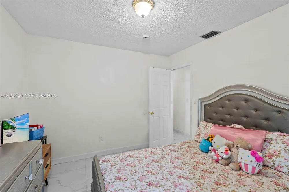 15724 SW 304th Ter Homestead, FL 33033