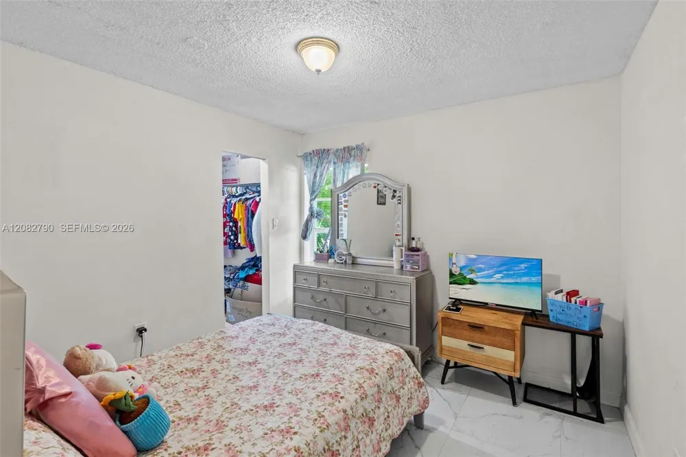 15724 SW 304th Ter Homestead, FL 33033